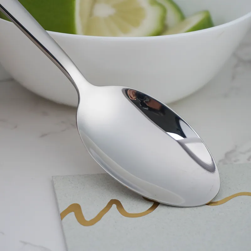 Besteckset aus rostfreiem, spülmaschinenfestem Stahl mit niedrigem Preis