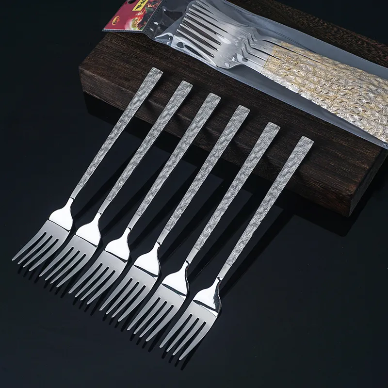 6-teiliger Satz luxuriöser vergoldeter Bestecksatz mit Hängekarte heißer Verkauf im mittleren Osten Asiens Markt