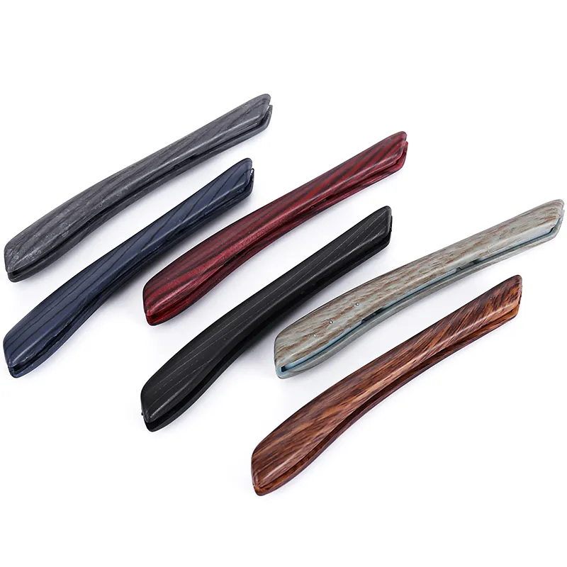 أطقم أدوات المائدة المنزلية الجيدة المصنوعة من الفولاذ المقاوم للصدأ والمصنوعة من الفولاذ المقاوم للصدأ والمحمولة بالكامل من الفولاذ المقاوم للصدأ، ملاعق عشاء وشوك وسكاكين