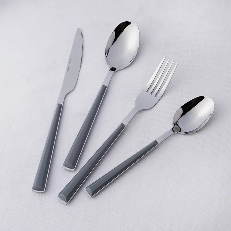 المصنع مباشرة طقم أدوات مائدة من الفولاذ المقاوم للصدأ بمقبض بلاستيكي رخامي 5 نجوم للفندق قابل لإعادة الاستخدام من الفولاذ المقاوم للصدأ طقم أدوات مائدة من 20 قطعة ملعقة شوكة سكين شوكة