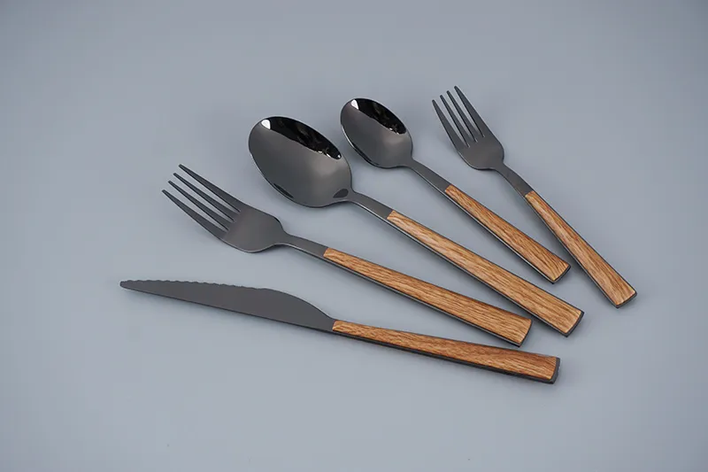 المصنع مباشرة طقم أدوات مائدة من الفولاذ المقاوم للصدأ بمقبض بلاستيكي رخامي 5 نجوم للفندق قابل لإعادة الاستخدام من الفولاذ المقاوم للصدأ طقم أدوات مائدة من 20 قطعة ملعقة شوكة سكين شوكة