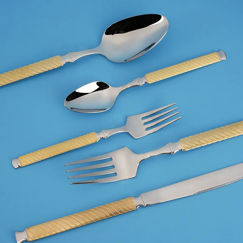 طقم أدوات مائدة من الفولاذ المقاوم للصدأ مطلي بالذهب pvd لطقم أدوات مائدة من الفولاذ المقاوم للصدأ منخفضة السعر وسريعة التسليم