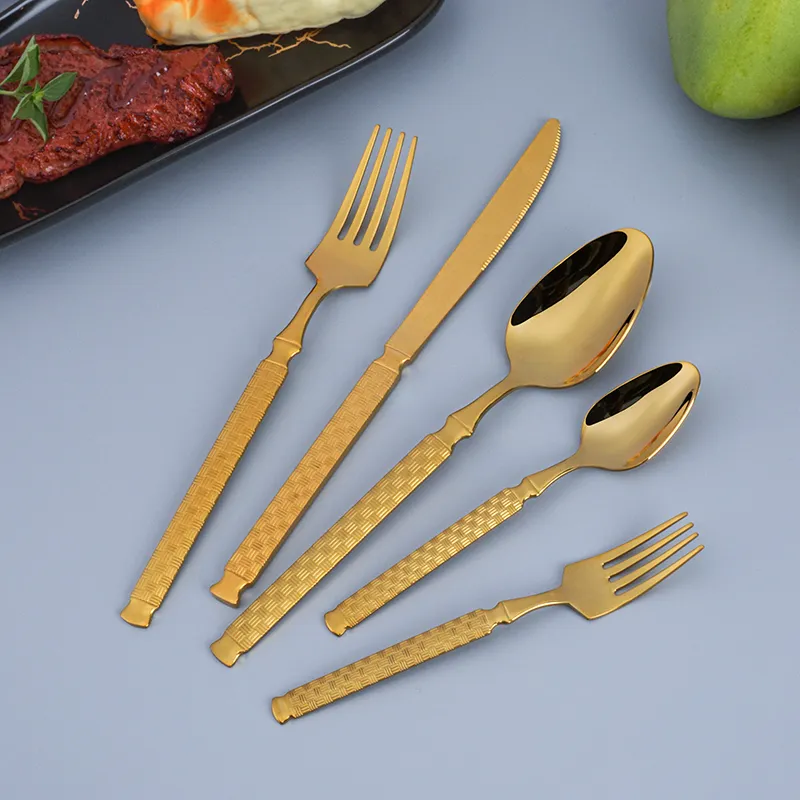 luxuriöses goldbesteck set spiegelpoliertes silberbesteck edelstahl löffel gabel abendessen messer westliches besteck set
