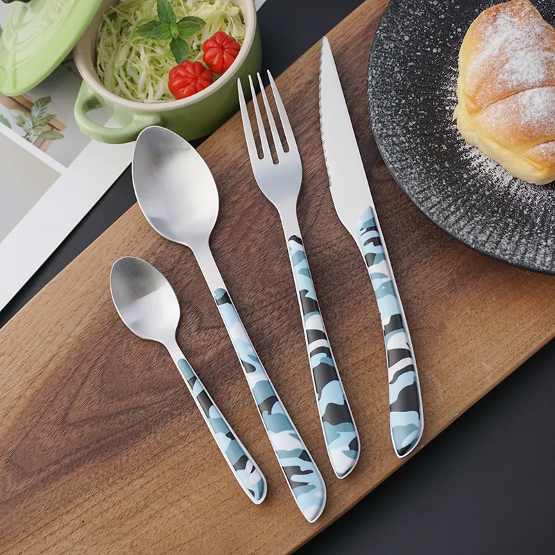 طقم أدوات مائدة بتصميم جديد لمطعم الفندق أدوات مائدة بتصميم عصري عصري مموه بمقبض بلاستيكي