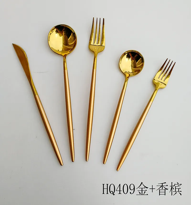 wholesale eco friendly reusable bulk luxury 24pcs stainless steel set flatware custom colorful spoon fork knife set