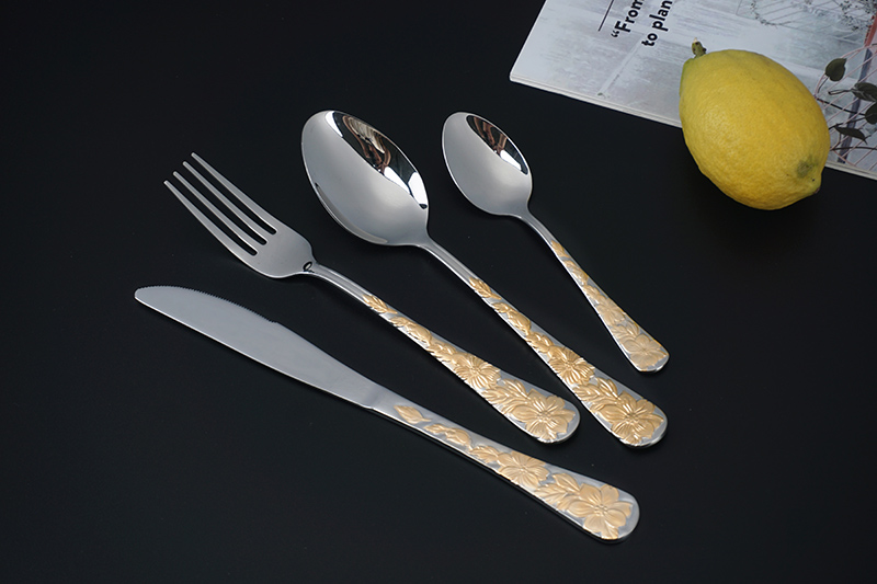 creative gold crane patterns embossed flatware set stainless steel home restaurant wedding serving spoon cutlery set